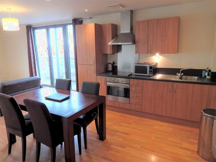 2 Bedroom Flat To Rent In Hurst Street, Birmingham, B5