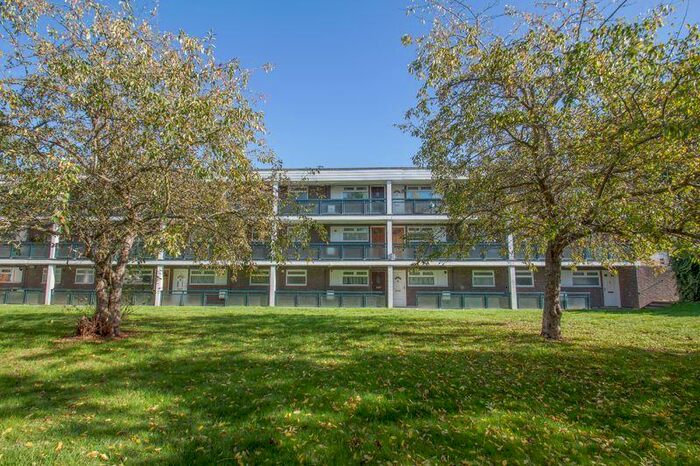 1 Bedroom Flat To Rent In Upper Wickham Lane, Welling, DA16