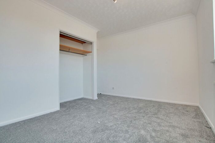 2 Bedroom Flat To Rent In Bromley Road, London, Greater London, SE6