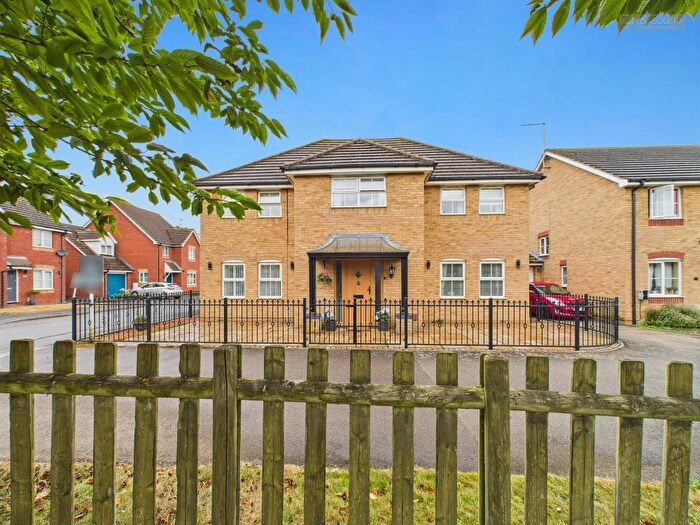 5 Bedroom Detached House For Sale In Foreman Way, Crowland, Peterborough, PE6