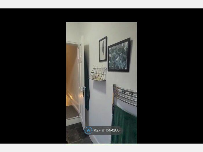 2 Bedroom Terraced House To Rent In Vine Street, Widnes, WA8