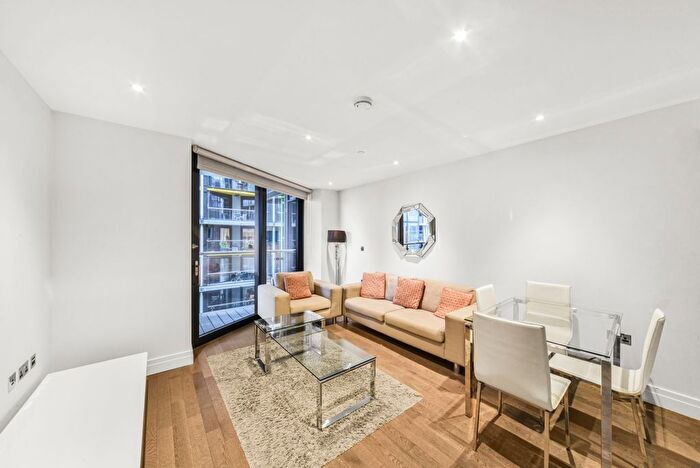 2 Bedroom Flat To Rent In Riverlight Quay, London, SW11