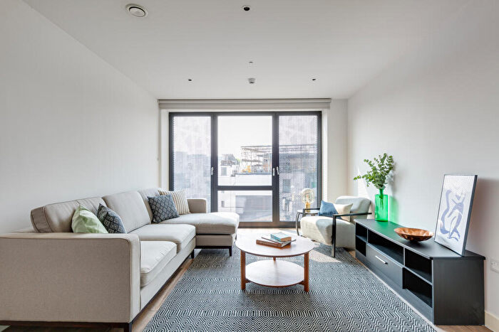 1 Bedroom Apartment To Rent In Three Colts Lane, London, E2