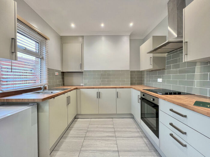 2 Bedroom End Of Terrace House To Rent In School View, Monk Fryston, LS25