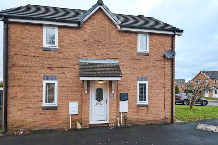 3 Bedroom Semi-Detached House To Rent In Heys Court, Oswaldtwistle, Accrington, Lancashire, BB5