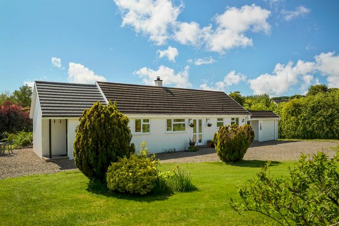 3 Bedroom Detached House For Sale In Yr Helug, Penuwch, Tregaron, Ceredigion, SY25