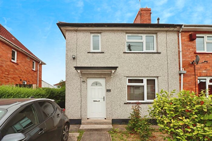 3 Bedroom End Of Terrace House For Sale In Blakeney Road, Bristol, Somerset, BS7
