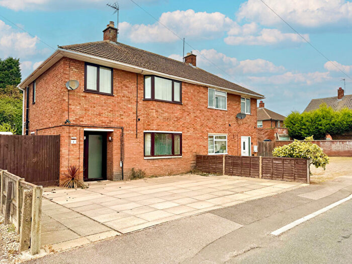 3 Bedroom Semi-Detached House For Sale In Northgate Close, Whittlesey, PE7