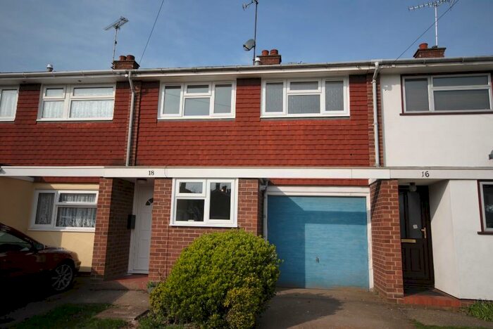 3 Bedroom Terraced House To Rent In Barnfield Mews, Chelmsford, Essex, CM1