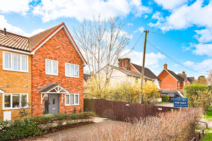 2 Bedroom End Of Terrace House For Sale In Buttercup Close, Little Canfield, CM6