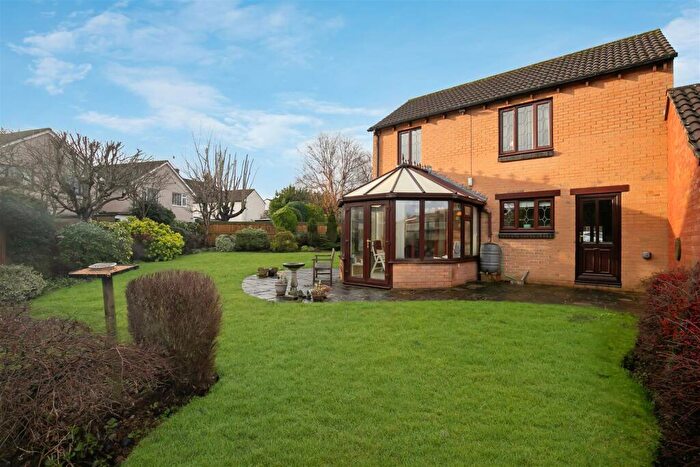 3 Bedroom Detached House For Sale In Coniston Close, Bristol, BS30
