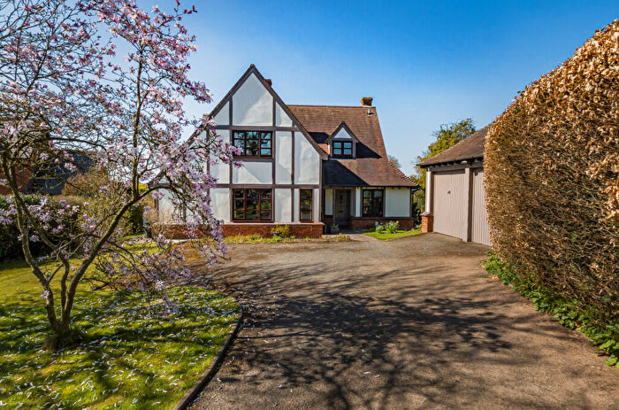 4 Bedroom Detached House For Sale In Stoke Prior, Leominster, Herefordshire, HR6