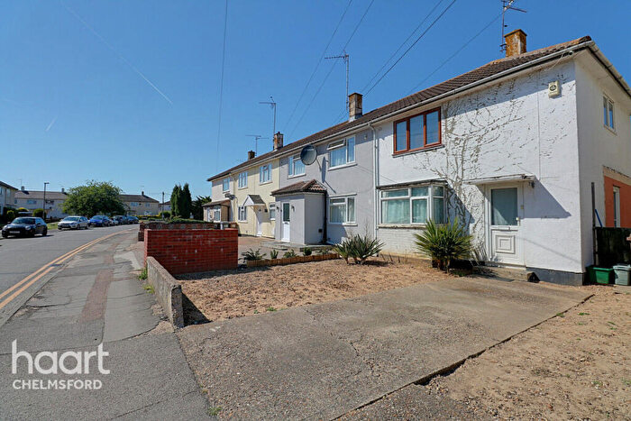 2 Bedroom End Of Terrace House For Sale In Forest Drive, Chelmsford, CM1