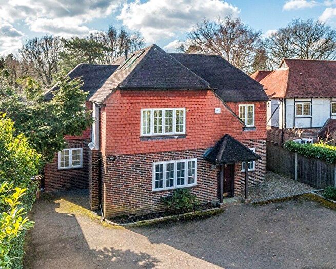 5 Bedroom Detached House For Sale In Milford Road, Elstead, Godalming, GU8