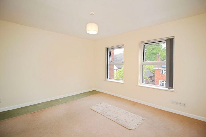 1 Bedroom Flat For Sale In Clarence Court, Clarence Road, Hinckley, LE10