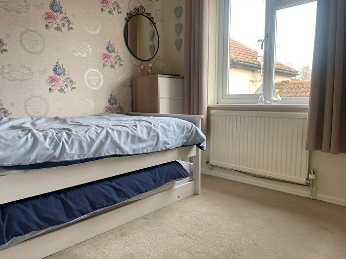 2 Bedroom Semi-Detached House For Sale In Cardinals Gate, Peterborough, PE4