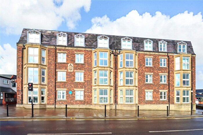 2 Bedroom Flat For Sale In Winslow Court, Cullercoats, North Shields, Tyne And Wear, NE30