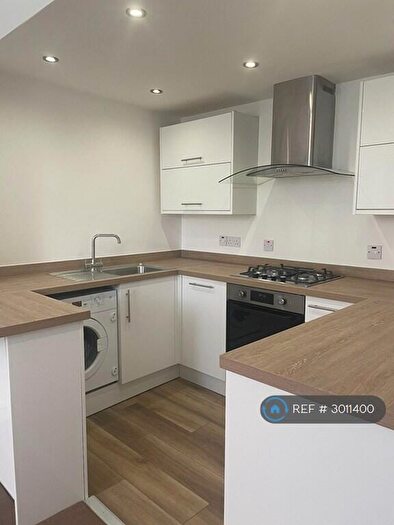2 Bedroom Flat To Rent In Belgrave Road, Bristol, BS8