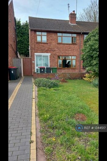 3 Bedroom Semi-Detached House To Rent In Common Lane, Polesworth, Tamworth, B78