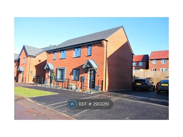 2 Bedroom Semi Detached House To Rent In Brookes Avenue, Telford, TF3