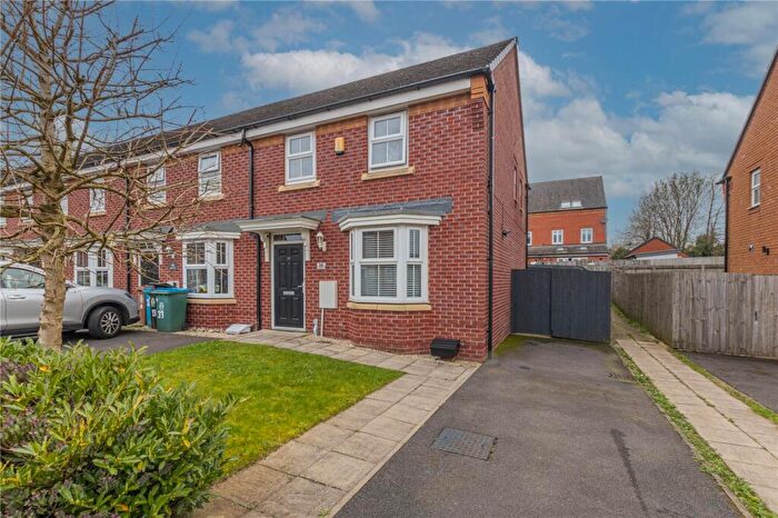 3 Bedroom End Of Terrace House For Sale In Jones Way, Kingsway, Rochdale, OL16