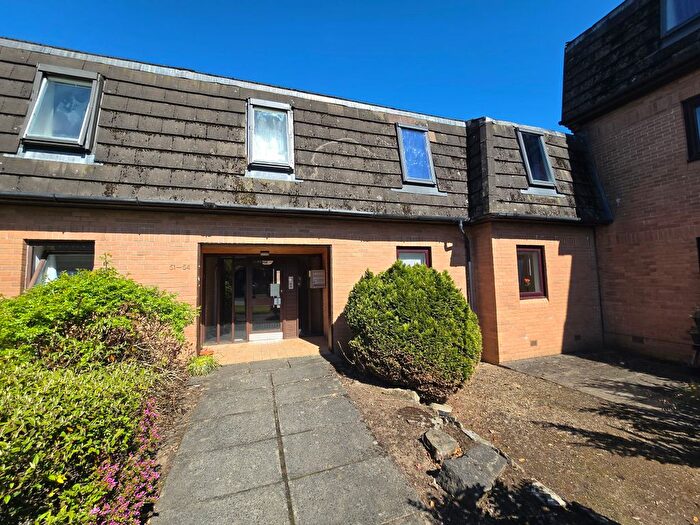 1 Bedroom Flat For Sale In Mahon Court, Moodiesburn, Glasgow, North Lanarkshire, G69