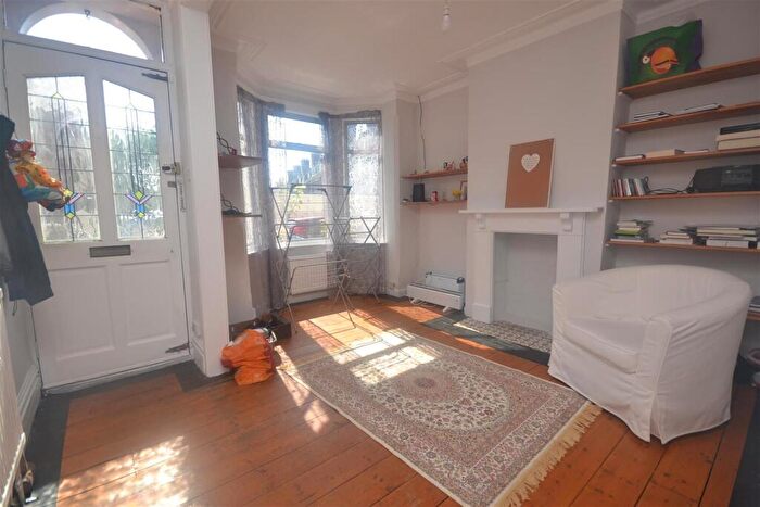 2 Bedroom Terraced House To Rent In Cholmeley Road, Reading, RG1