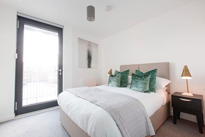 2 Bedroom Apartment To Rent In Trentham Street, Manchester, Greater Manchester, M15