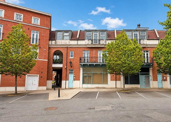 1 Bedroom Apartment For Sale In Park View House, Main Street, Dickens Heath, Solihull, B90
