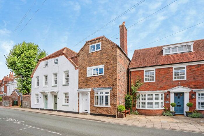 3 Bedroom End Of Terrace House For Sale In King Street, Emsworth, Hampshire, PO10