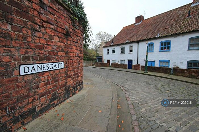 2 Bedroom Terraced House To Rent In Danes Cottages, Lincoln, LN2