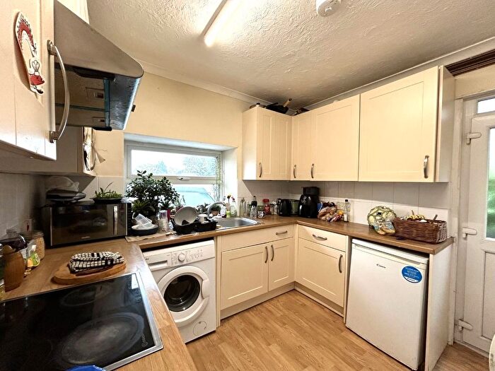 5 Bedroom Property To Rent In Dracaena Avenue, Falmouth, TR11