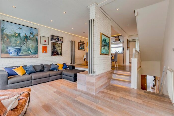 4 Bedroom End Of Terrace House To Rent In Ibis Lane, Chiswick, W4