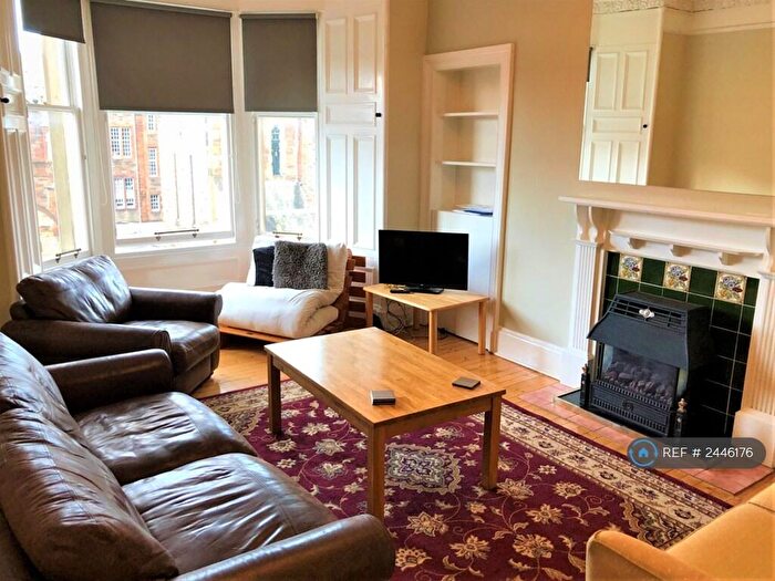 5 Bedroom Flat To Rent In Montpelier Park, Edinburgh, EH10