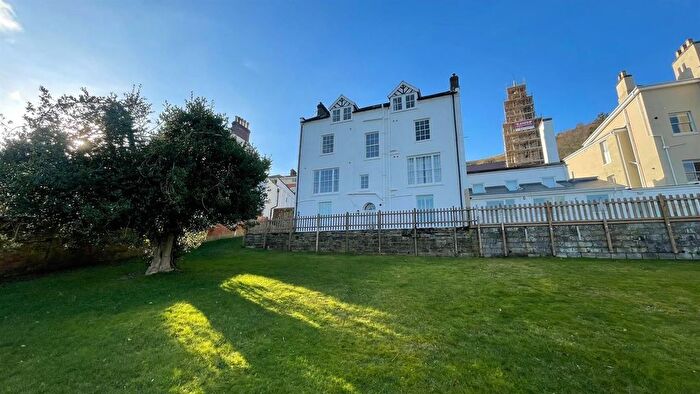 2 Bedroom Flat To Rent In The Garden Flat, Worcester Road, Malvern, Worcestershire, WR14