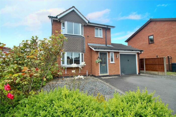 3 Bedroom Detached House To Rent In Lossiemouth Road, Hinckley, Leicestershire, LE10