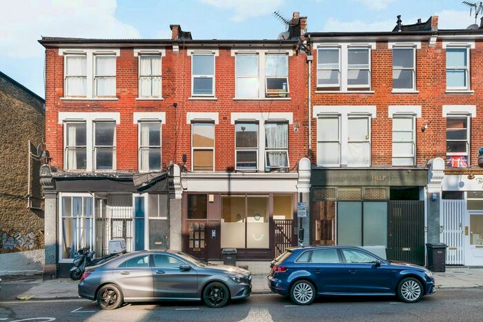 2 Bedroom Flat To Rent In Fortess Road, Kentish Town, London, NW5