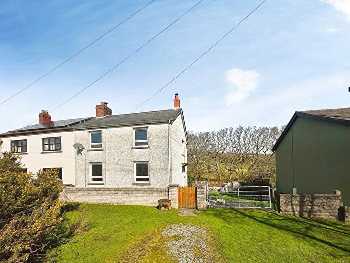 3 Bedroom Semi Detached House For Sale In Ystrad Waun, Pencoed, Bridgend, CF35