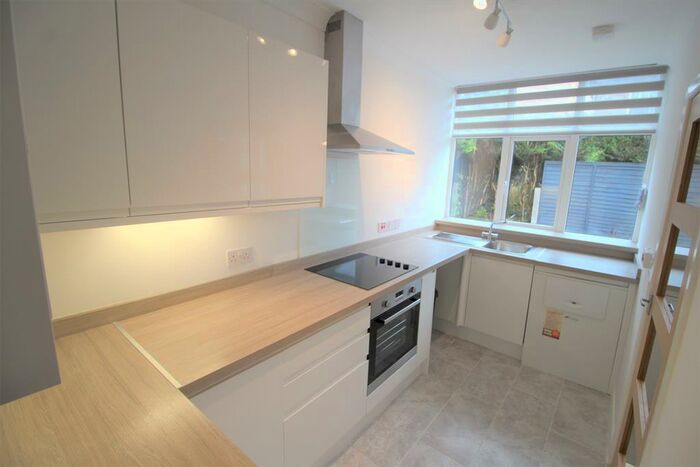 2 Bedroom Bungalow To Rent In Ford Lane, Northenden, Manchester, M22