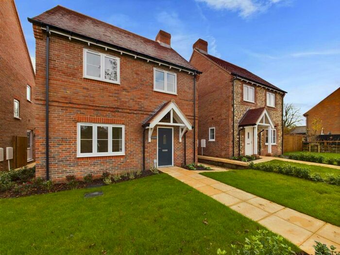 4 Bedroom Detached House For Sale In Deanfield Gate, Bledlow - Fabulous New Homes Development, HP27