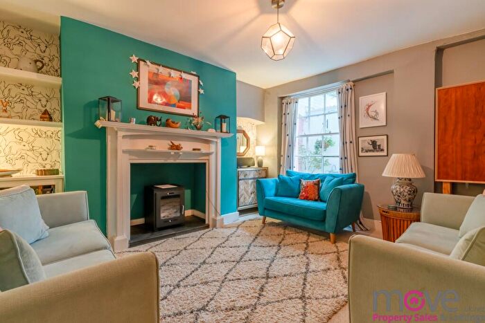 3 Bedroom Apartment For Sale In Clarence Road, Cheltenham, GL52