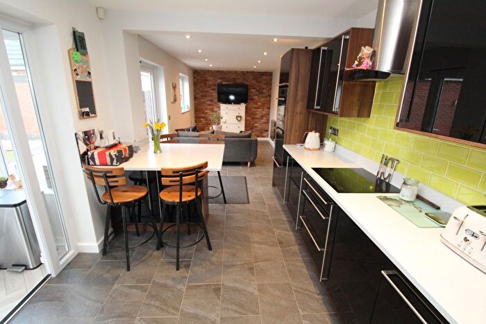 4 Bedroom Detached House For Sale In Geveze Way, Broughton Astley, Leicester, LE9