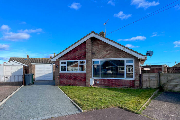 2 Bedroom Detached Bungalow To Rent In Seafield Road South, Caister-on-sea, NR30