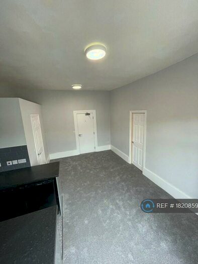 1 Bedroom Flat To Rent In Osbaldeston Road, London, N16