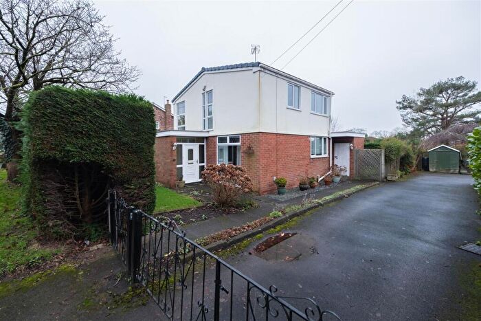 3 Bedroom Detached House For Sale In Bowmere Road, Tarporley, CW6