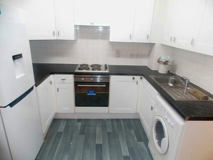 1 Bedroom Flat To Rent In Fords Park Road, London, E16