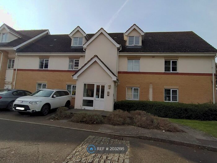 2 Bedroom Flat To Rent In Basingstoke Road, Reading, RG2