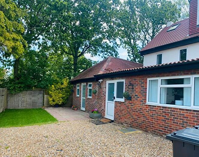 4 Bedroom Semi-Detached House To Rent In Holtye Road, East Grinstead, RH19
