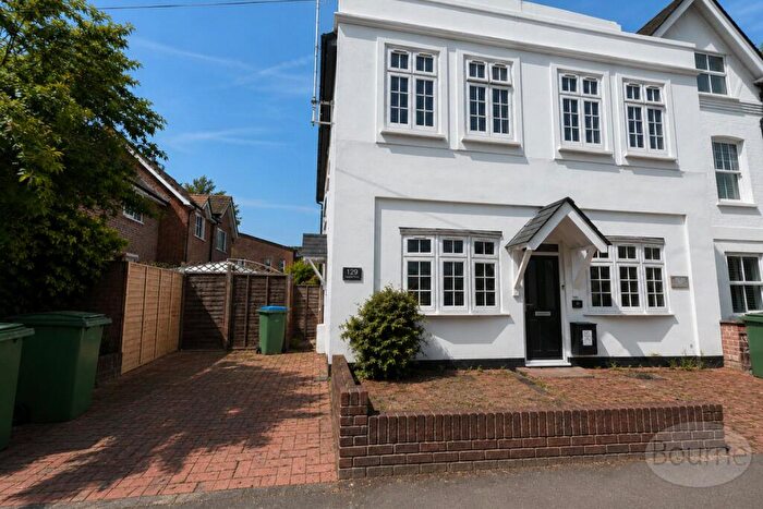 1 Bedroom Apartment To Rent In Anyards Road, Cobham, Surrey, KT11