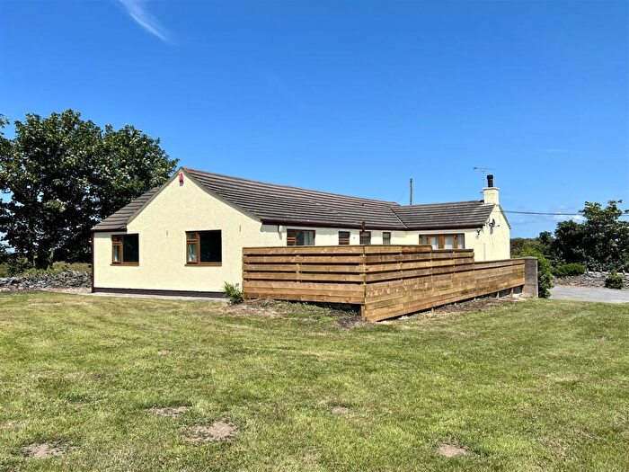 3 Bedroom Detached Bungalow For Sale In Valley, Holyhead, LL65